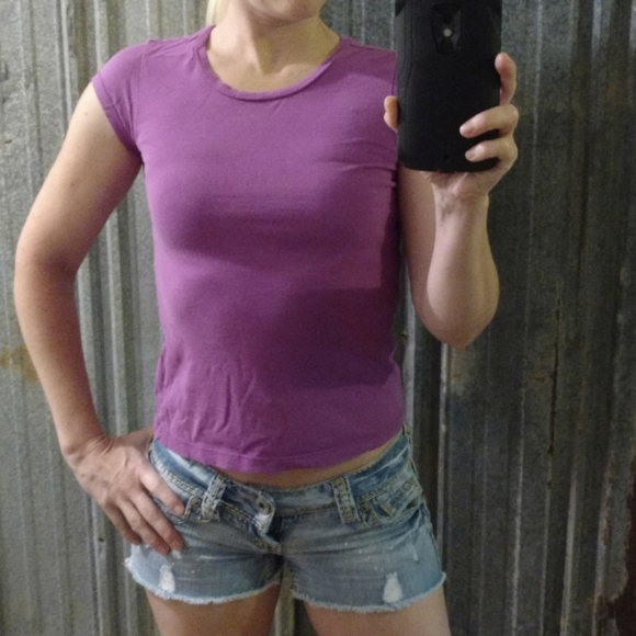 Basic Purple Tee - Picture 2 of 7